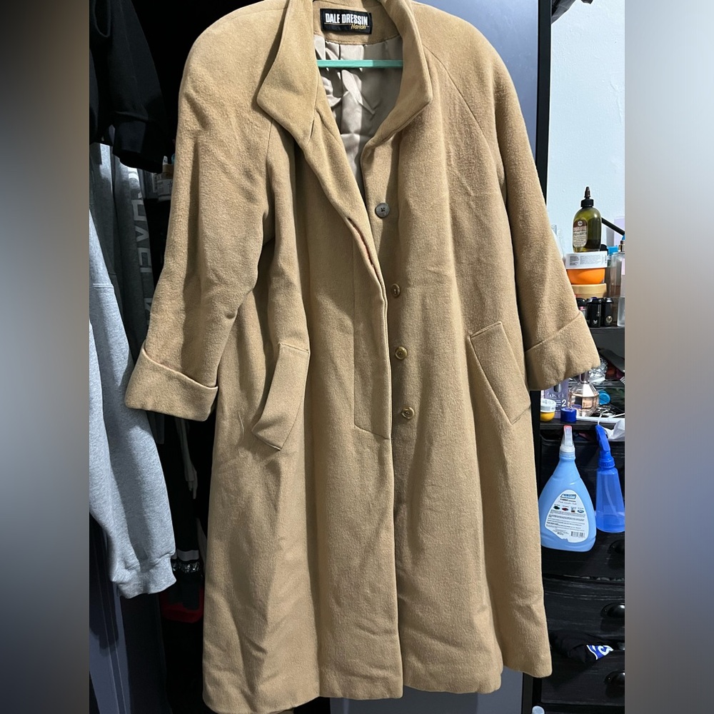 Dale dressin for Harlan Tan Trench Coat Timeless Design vintage